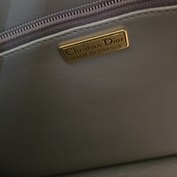 Christian Dior Vintage White Honeycomb Hand bag - Picture 12 of 17